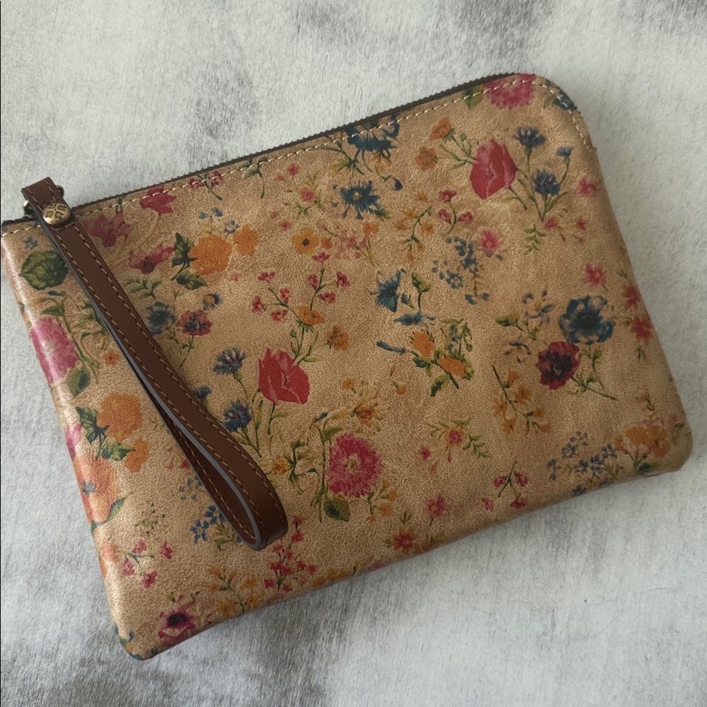 Patricia Nash Cassini Floral Leather Clutch Wristlet Praire Rose